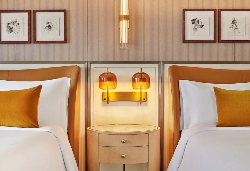 带2个双人床的标准工作室, St. Regis Aspen Resort