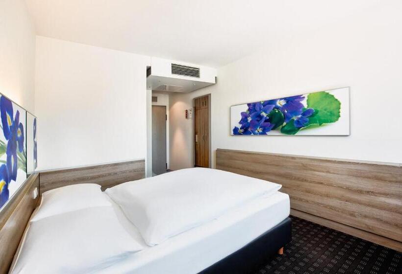Номер Комфорт Индивидуальный, H+ Hotel Frankfurt Airport West