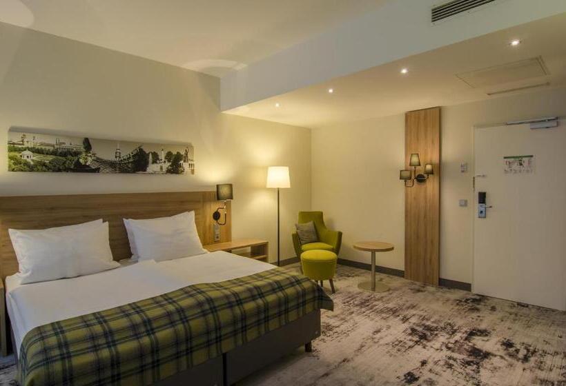 Стандартный Номер Кровать Кинг, Holiday Inn Munich Unterhaching, An Ihg