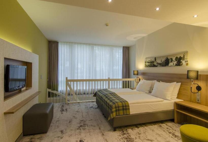Стандартный Номер Кровать Кинг, Holiday Inn Munich Unterhaching, An Ihg