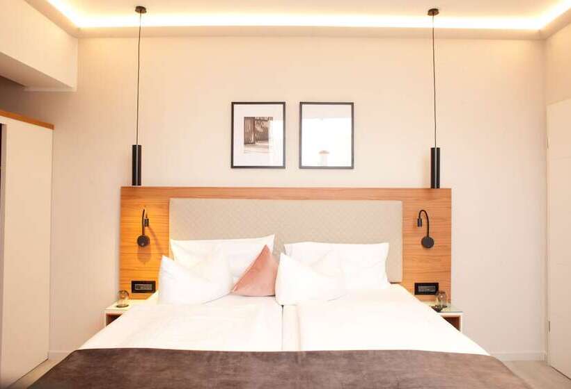 标准间, Schweriner Hof