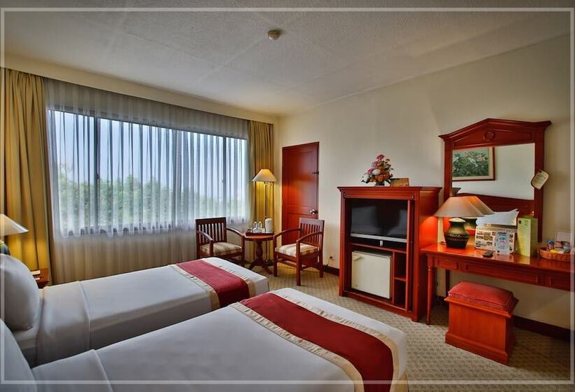 豪华房间, The Jayakarta Suites Bandung