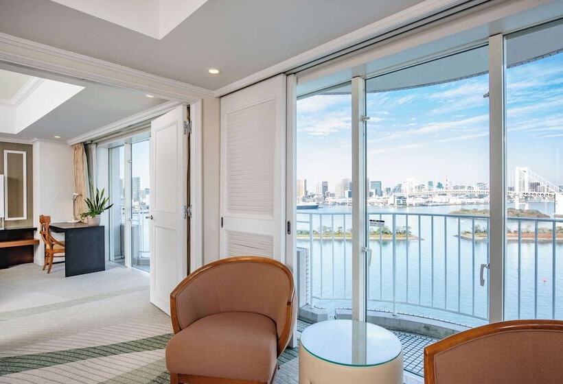 Люкс Повышенной Комфортности, Hilton Tokyo Odaiba