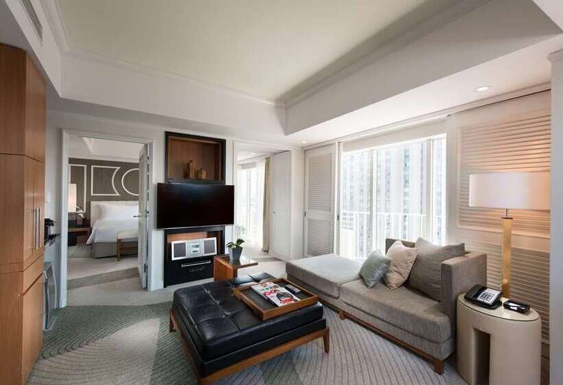 Люкс Кровать Кинг, Hilton Tokyo Odaiba