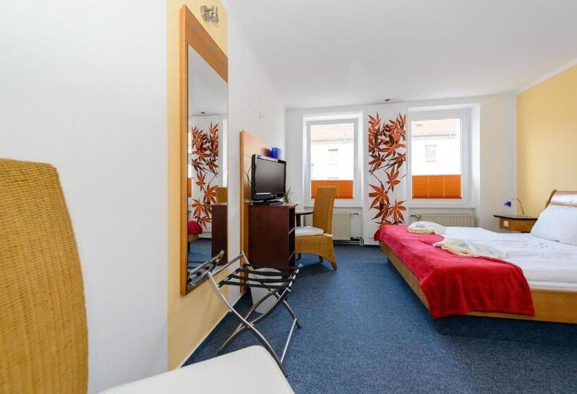 اتاق استاندارد, City Hotel Pension Brandenburg