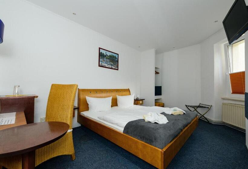 اتاق استاندارد, City Hotel Pension Brandenburg