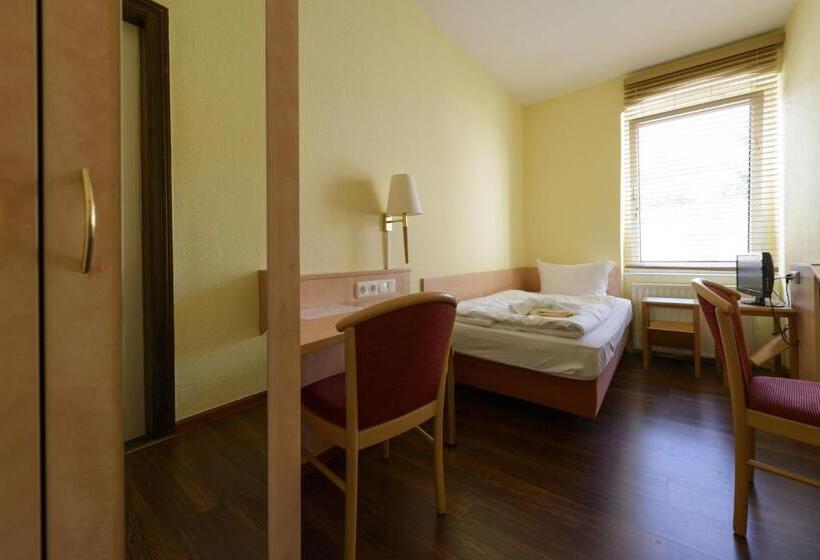 آپارتمان 2 خوابه, City Hotel Pension Brandenburg