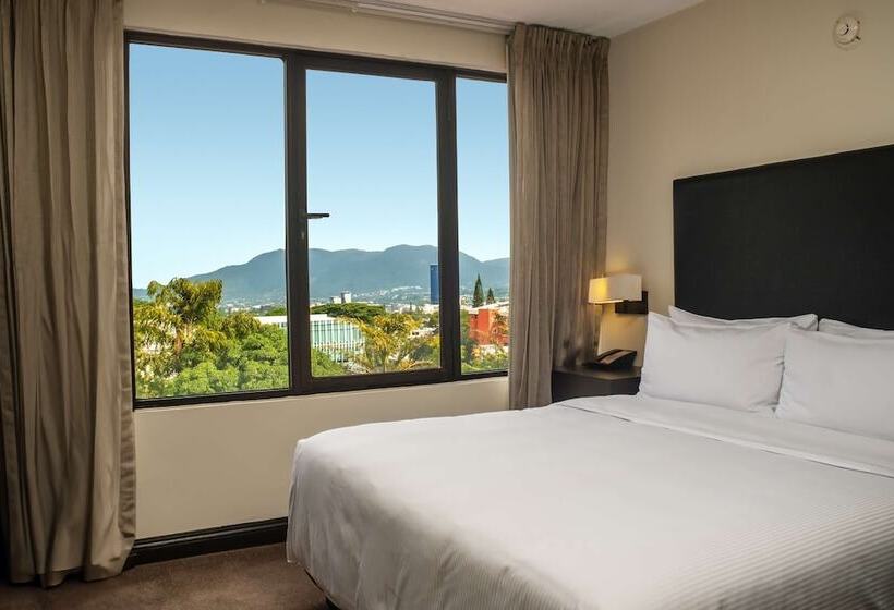 اتاق اجرایی, Hilton San Salvador