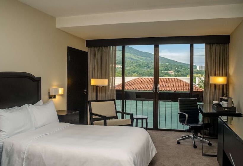اتاق اجرایی, Hilton San Salvador