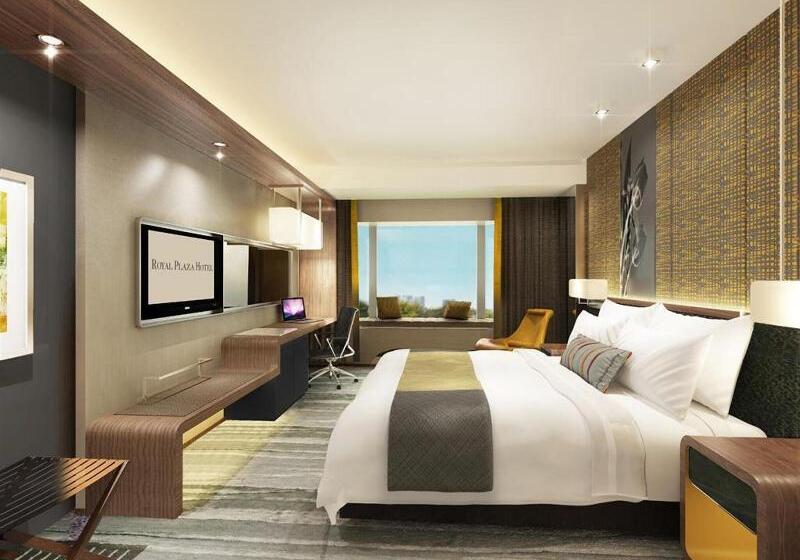 اتاق استاندارد با تخت بزرگ, Royal Plaza