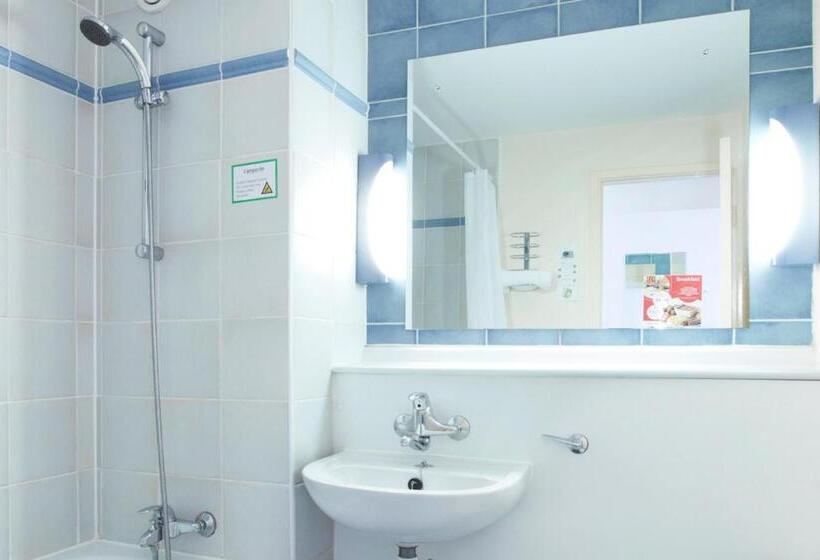 Номер Стандарт, Campanile Hotel Dartford
