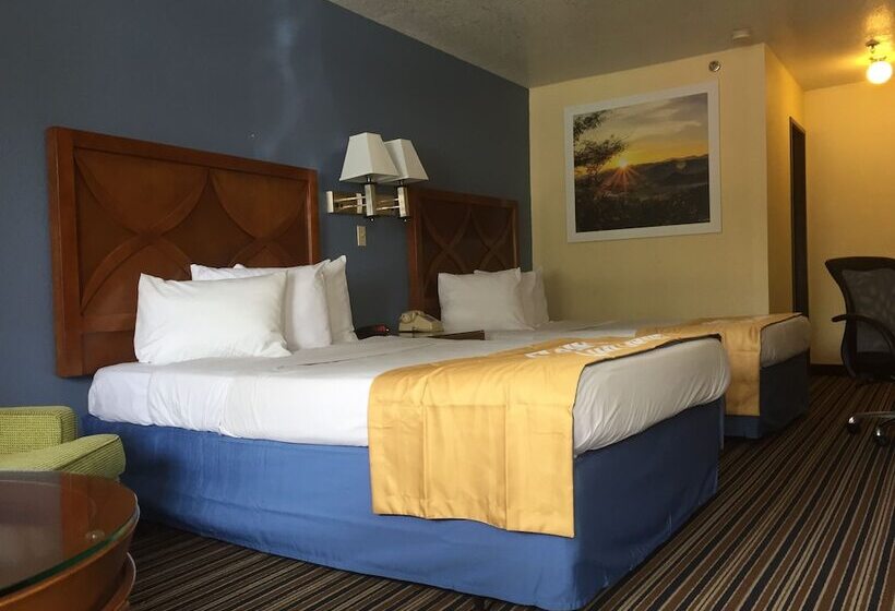 장애인을 위한 스탠다드 룸, Days Inn By Wyndham Espanola