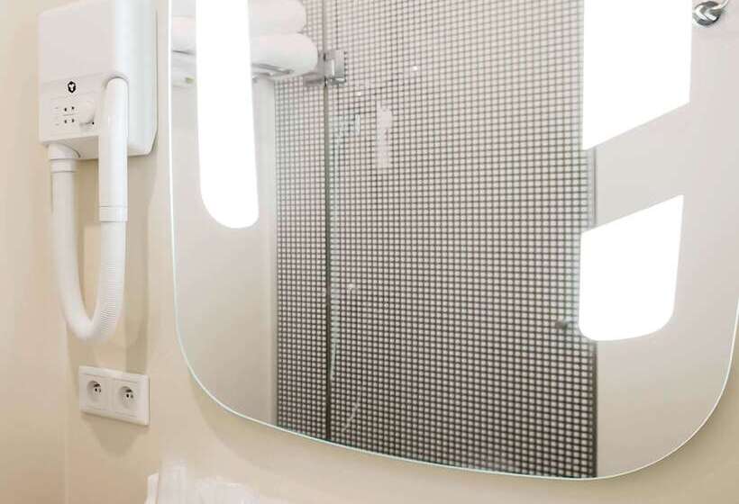 Номер Премиум, Ibis Wavre Brussels East