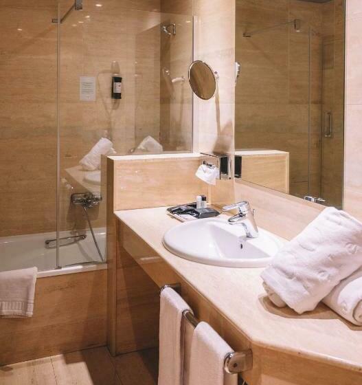 سوییت جونیور, Abba Xalet Suites