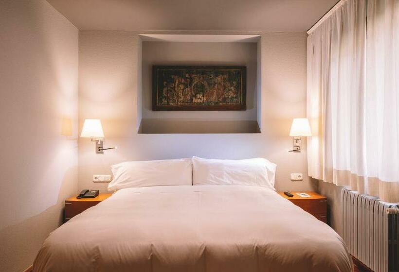 سوییت جونیور, Abba Xalet Suites