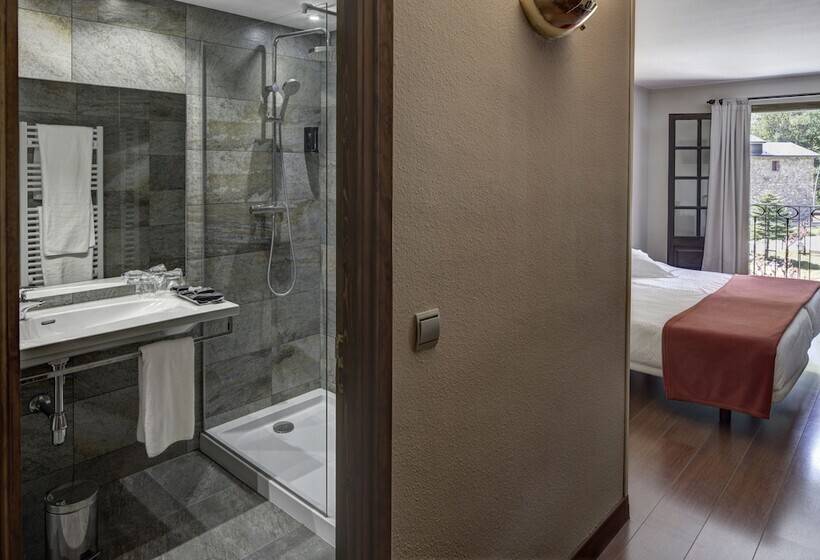 اتاق خانوادگی, Abba Xalet Suites