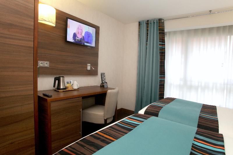 Номер Стандарт, Holiday Inn Paris Montmartre, An Ihg