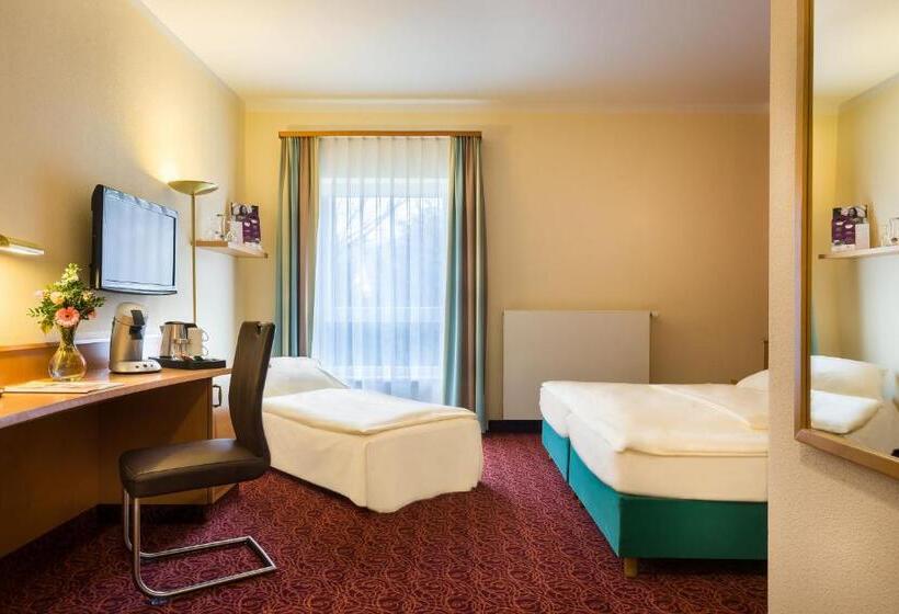 Номер Стандарт Двуспальная Кровать, Mercure Hotel Ingolstadt