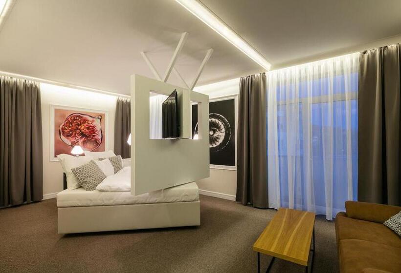 غرفة بريميوم, Pytloun Grand Hotel Imperial