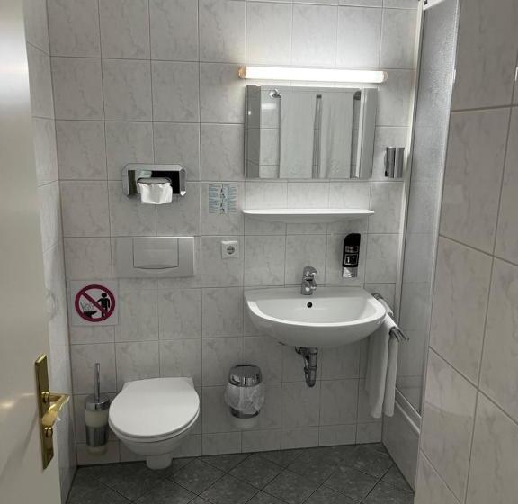 Quarto Estandar, Thannhof
