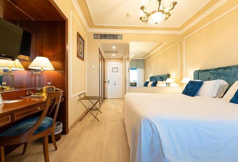 اتاق لوکس با چشم‌انداز دریا, Grand Hotel Del Mare Resort & Spa