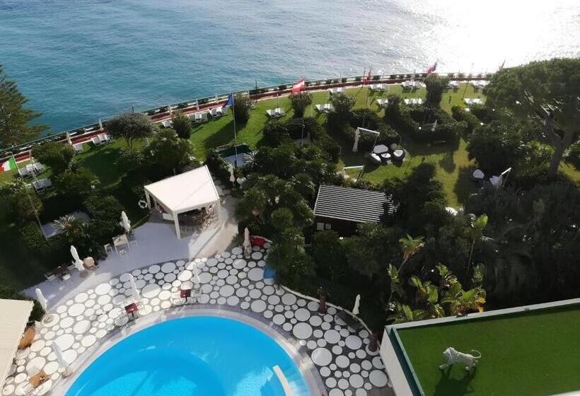 اتاق پرمیوم با چشم‌انداز دریا, Grand Hotel Del Mare Resort & Spa