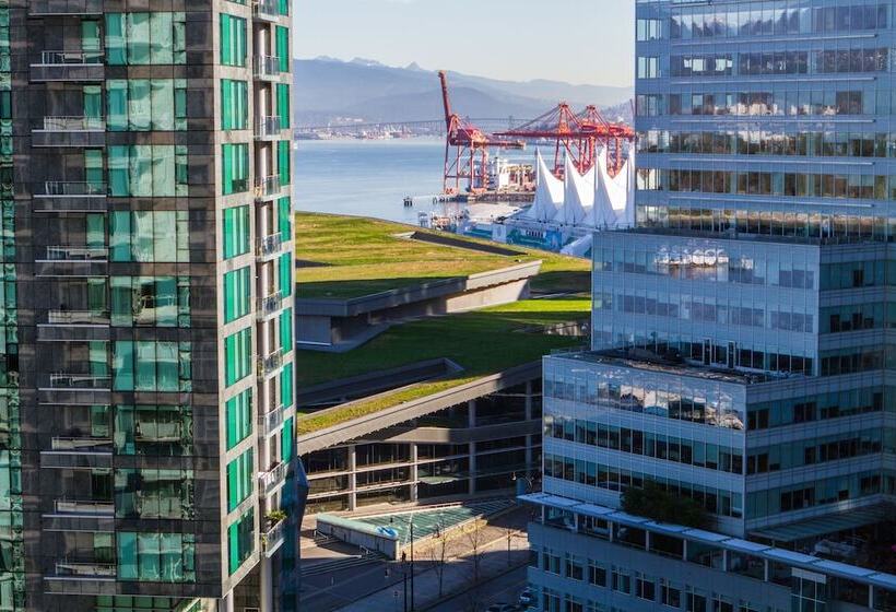 ２ダブルベッドのスタンダードルーム, Pinnacle Hotel Harbourfront