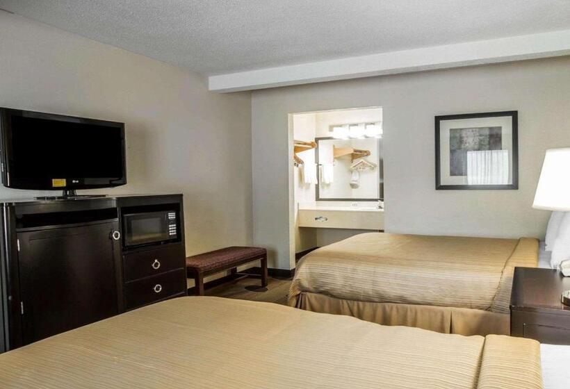 Номер Стандарт Адаптированный для Инвалидов, Quality Inn Greenwood Hwy 25
