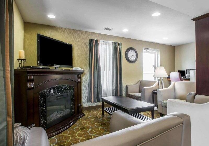 Номер Стандарт, Quality Inn Greenwood Hwy 25