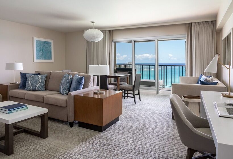سوییت با چشم‌انداز دریا, Sheraton Waikiki Beach Resort