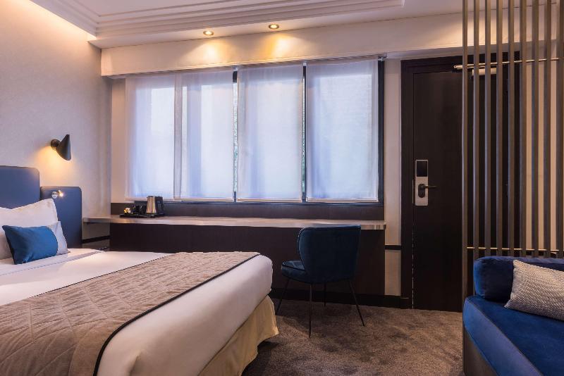 اتاق اساندارد با چشم‌انداز جانبی به دریا, Sheraton Waikiki Beach Resort