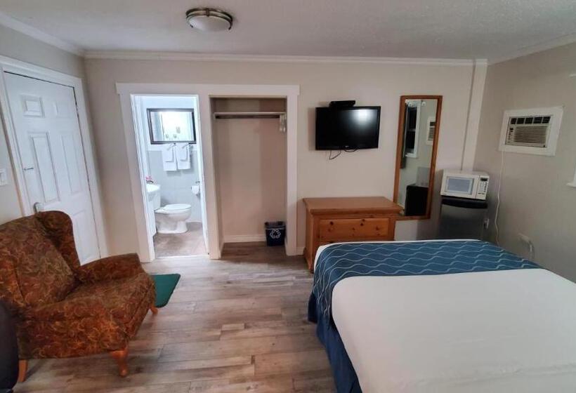 Номер Стандарт, Knights Inn Colonial Fireside Inn