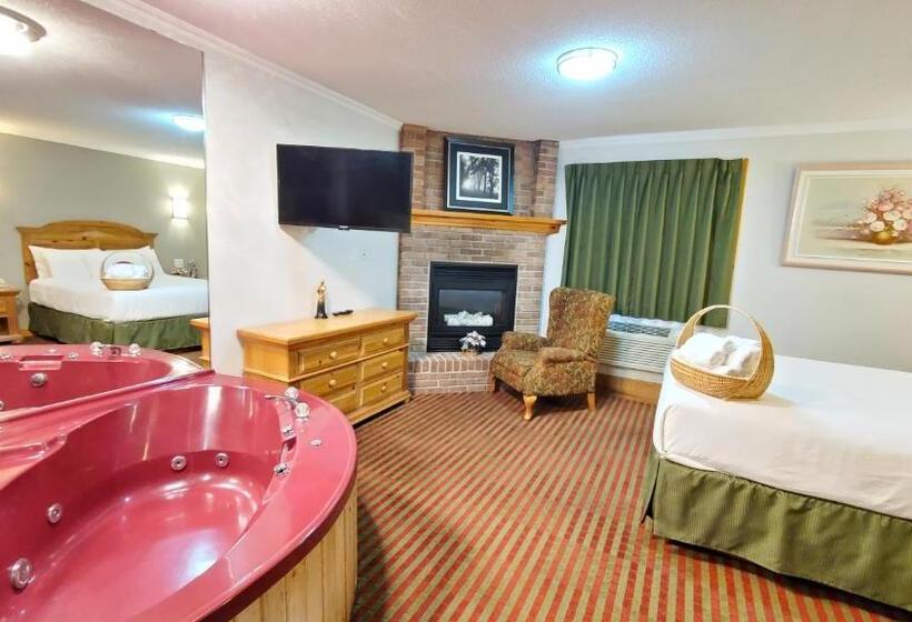 Номер Стандарт с Гидромассажем, Knights Inn Colonial Fireside Inn