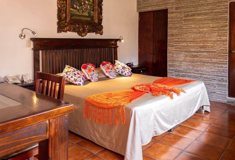Suite, Posada De Roger