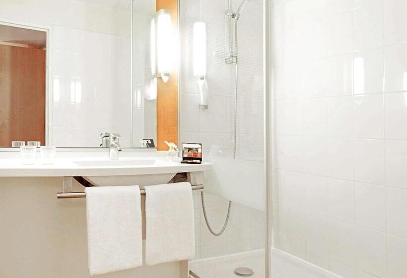 Номер Стандарт, Ibis Marne La Vallée Noisy