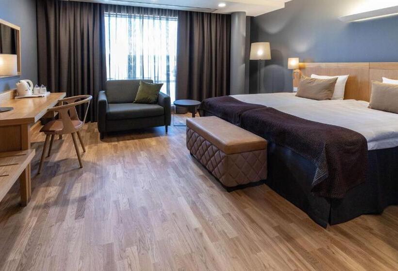 Номер Superior Кровать Кинг, Scandic Tampere City