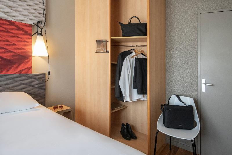 스탠다드 룸 더블 침대, Ibis Cannes Plage La Bocca