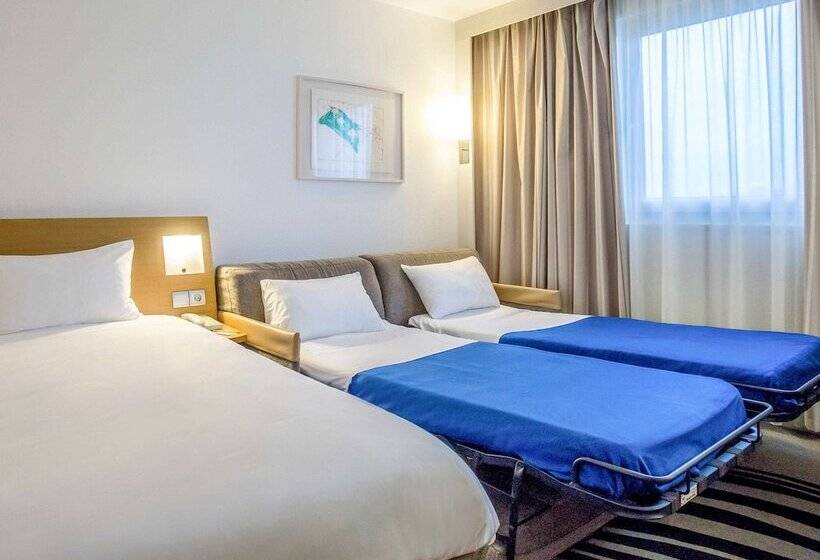 غرفة قياسية, Novotel Bourges