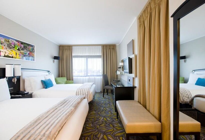 اتاق استاندارد, Southern Sun Waterfront Cape Town
