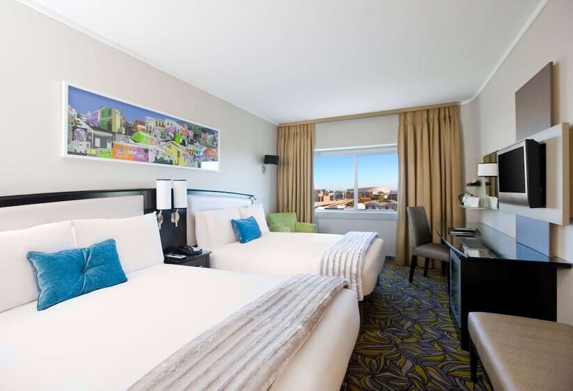 اتاق استاندارد, Southern Sun Waterfront Cape Town