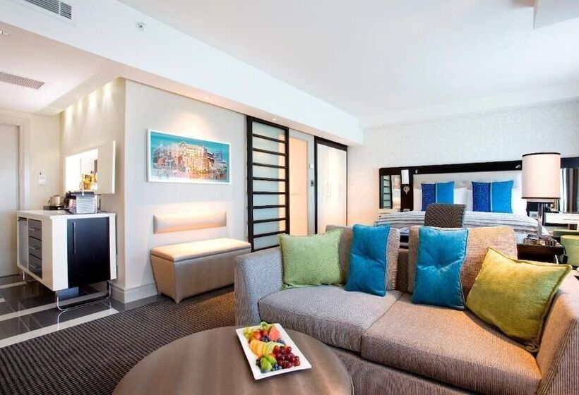 سوییت, Southern Sun Waterfront Cape Town