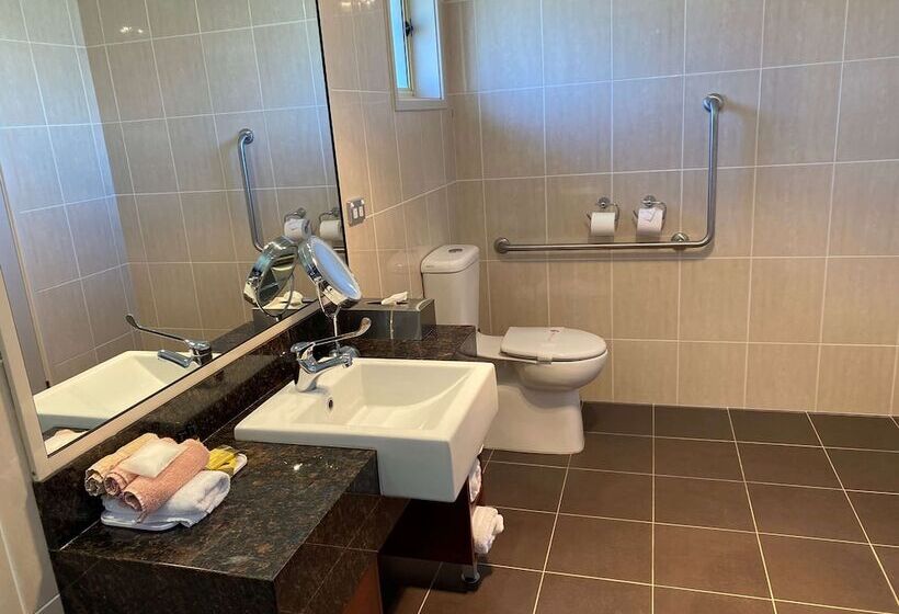 اتاق لوکس, Best Western Plus All Settlers Motor Inn
