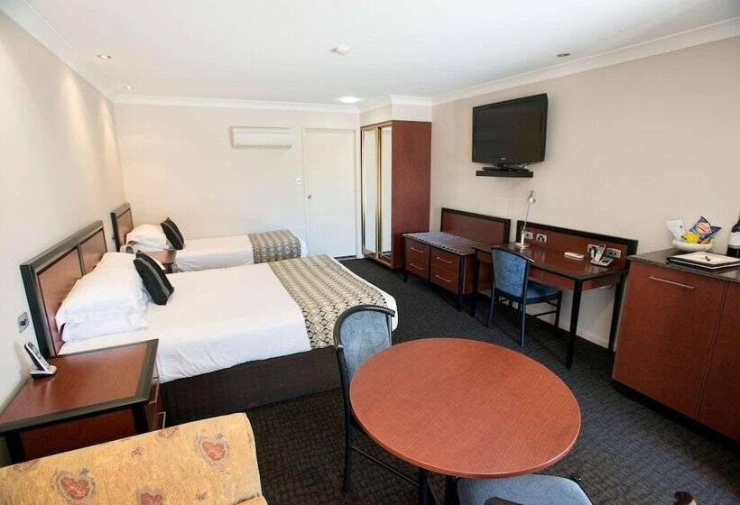 اتاق لوکس, Best Western Plus All Settlers Motor Inn