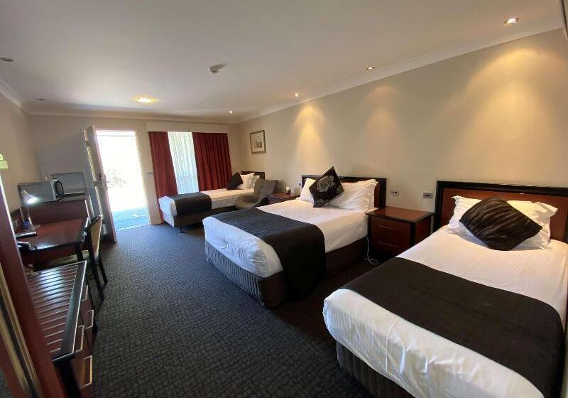 اتاق لوکس خانوادگی, Best Western Plus All Settlers Motor Inn