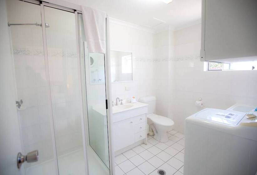 Family Suite, Trinity Beach Pacific