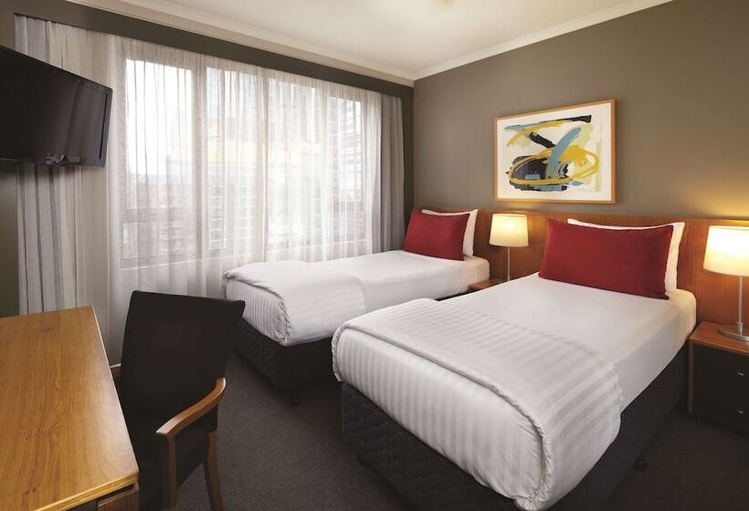 Апартаменты Премиум 1 Спальня, Adina Apartment Hotel Sydney Town Hall