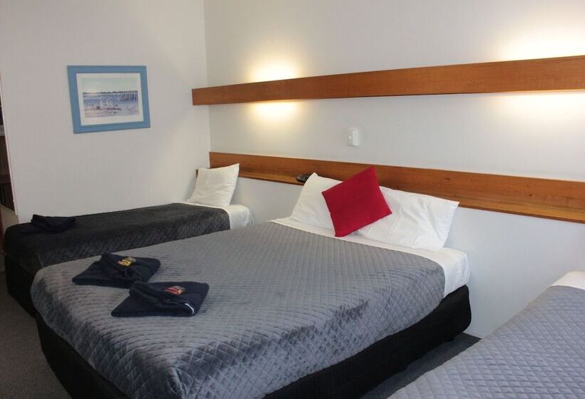 Семейный Номер, Glynlea Motel