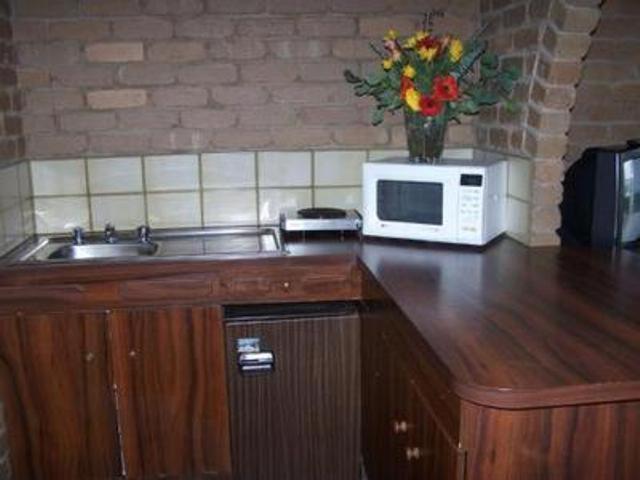 اتاق اکونومی, Albury Classic Motor Inn