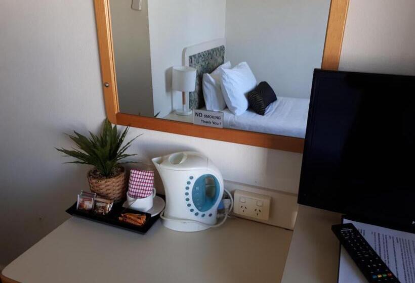 이코노미 싱글 룸, Crest Motor Inn