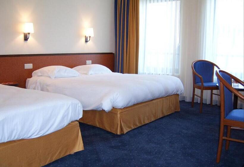 标准三人间, Keizershof Hotel Aalst